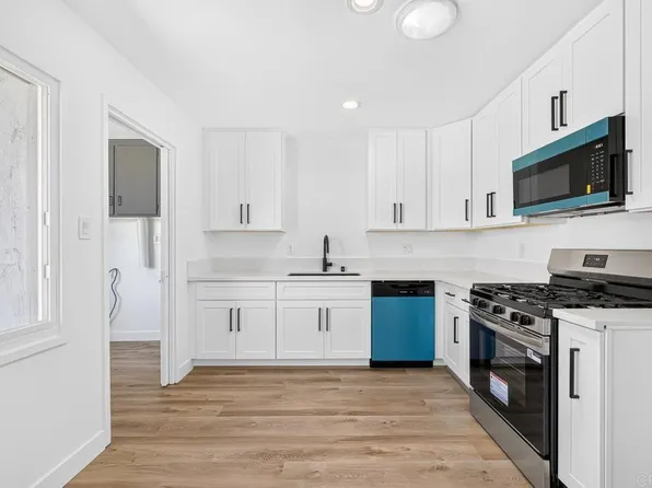 335 Cates St, San Diego, CA 92114