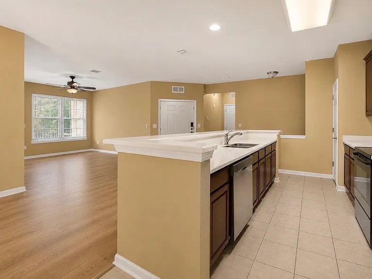 13364 Beach Blvd — Photo 13
