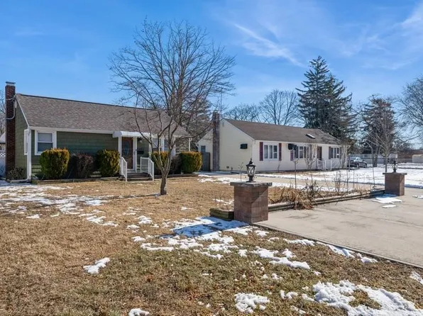 1403 Pine Acres Boulevard, Bay Shore, NY 11706