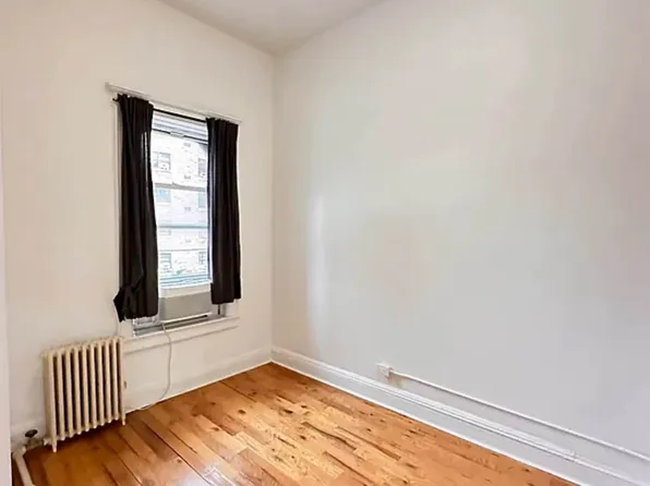 102 Marcus Garvey Boulevard image 3 of 4