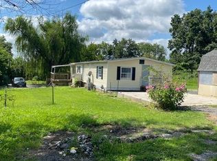 1 Gilmore Ln, Troy, MO 63379