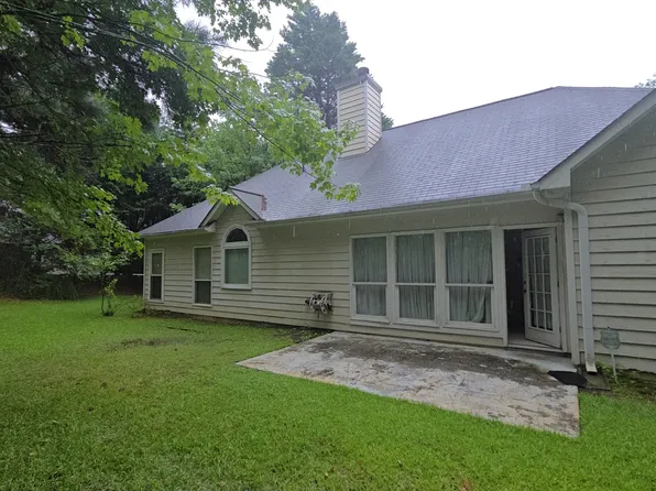 1320 Cedar Brook Dr, Lawrenceville, GA 30043