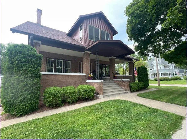 390 N Central Ave, Richland Center, WI 53581