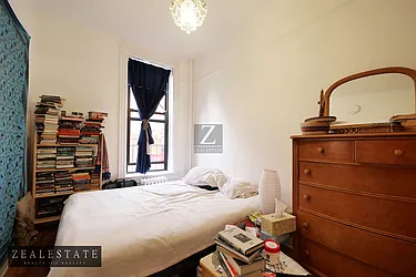 Rented by ZealEstate Group Inc