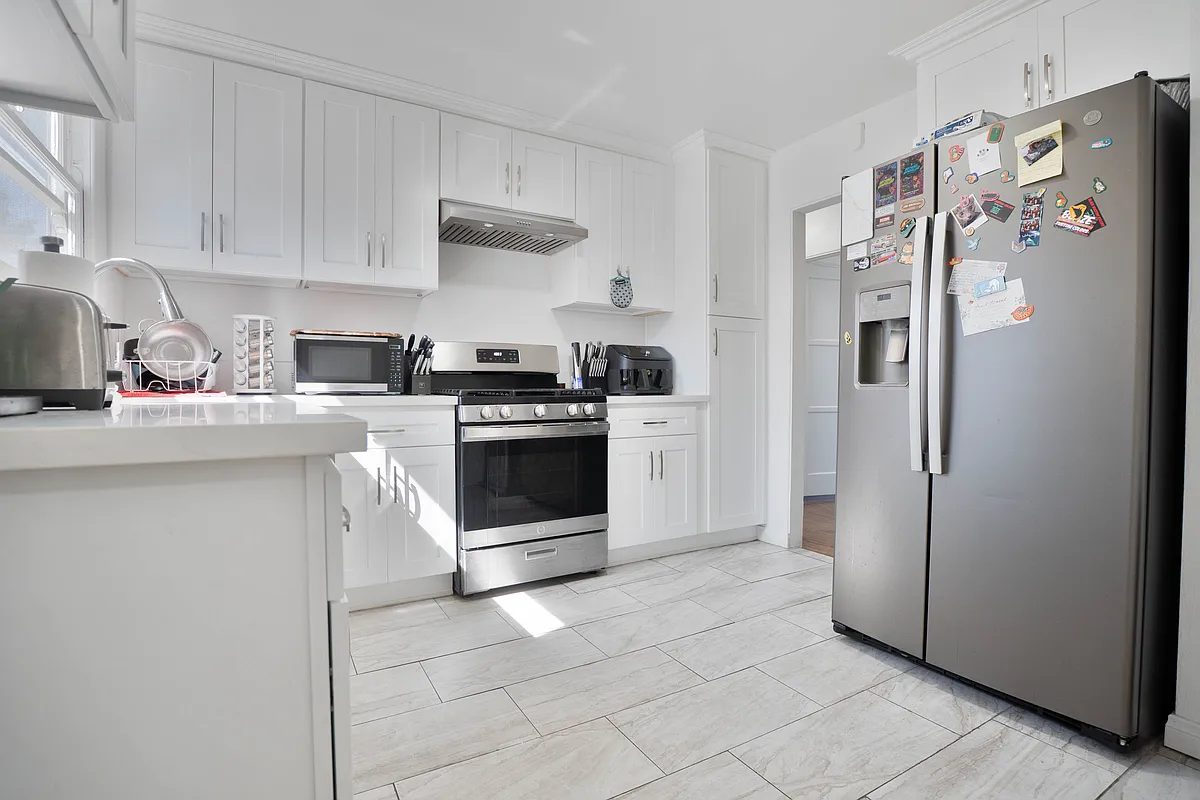 Building Photo - 7203 Blackton Dr
