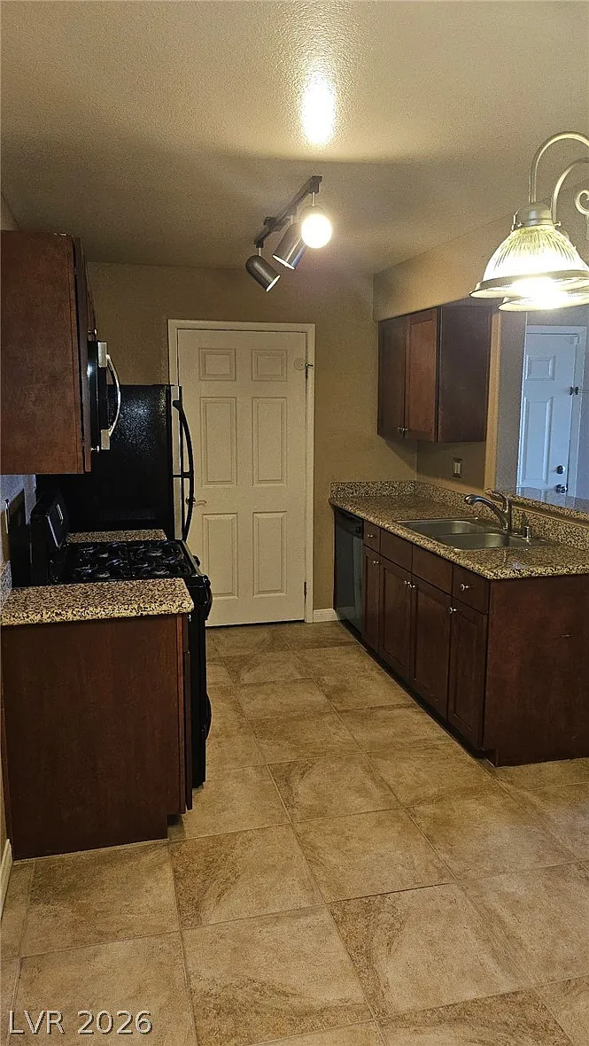 Building Photo - 2120 Ramrod Ave #817