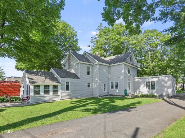 62 Pomeroy Ave, Pittsfield, MA 01201