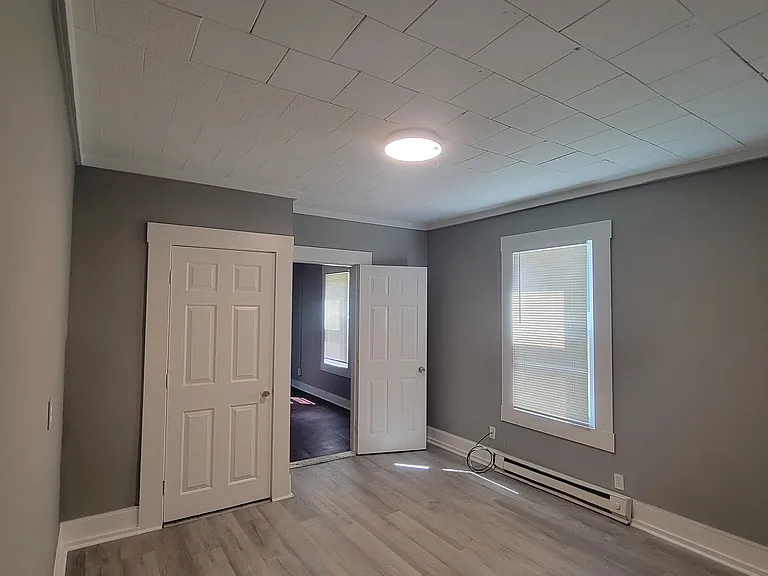 162 Rollstone St #1A — Photo 5