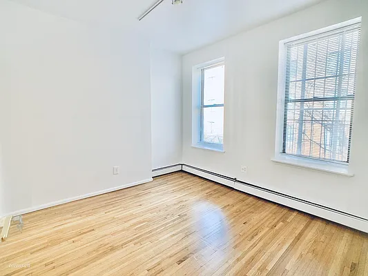 Rented by Corcoran | media 22