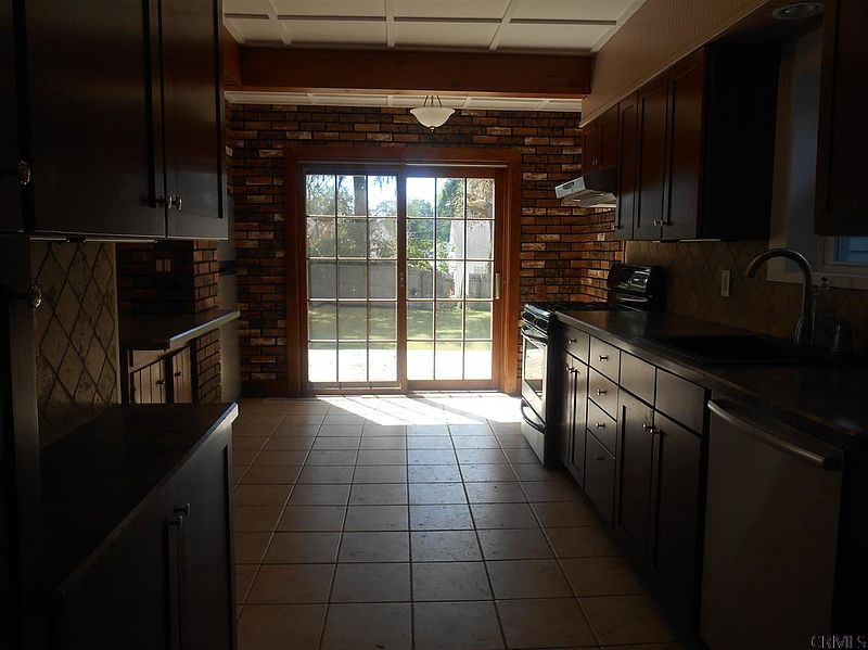 4th image of 2106 WILLIAMS Street