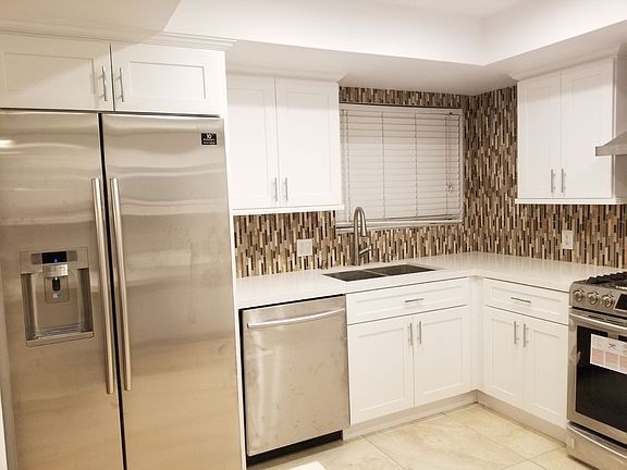 Kitchen has it all!