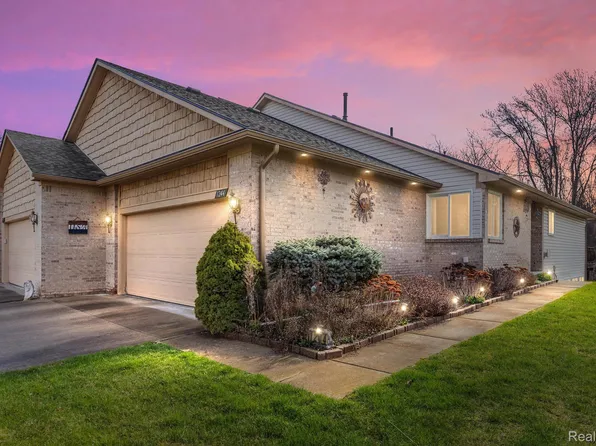 1244 Bay Hl, Waterford, MI 48327