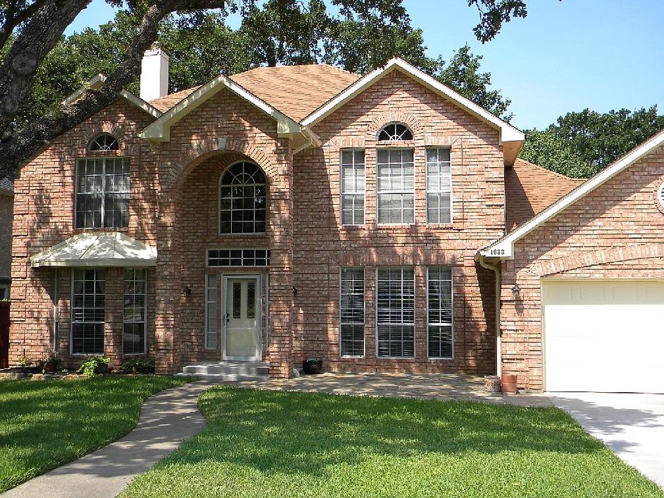 1st image of 1033 Woodbriar Dr