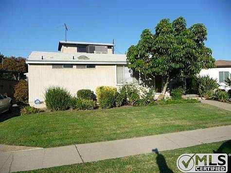 1st image of 8710 Murietta Ave