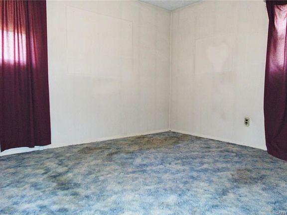 5th image of 1496 Bowman Dr