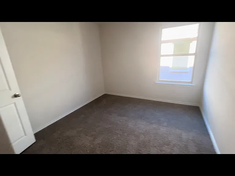 1214 Grand View Dr — Photo 5