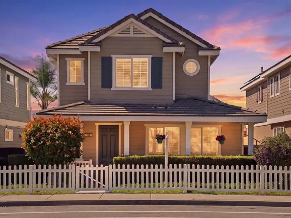 225 Vineyard Ct, San Marcos, CA 92069
