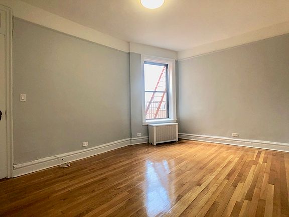 4th image of 220 Cabrini Blvd APT 2D