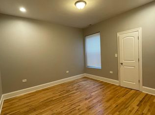 6125 S Prairie Ave #GS, Chicago, IL 60637