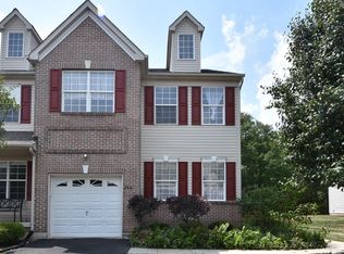 244 Larkspur Ln, Hatfield, PA 19440