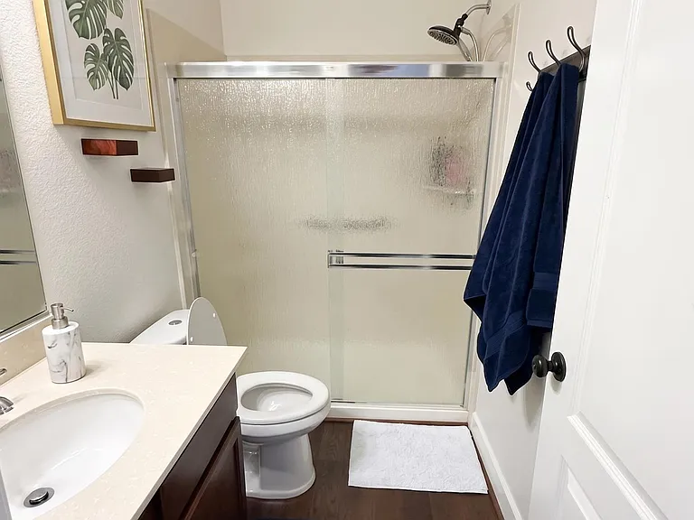 1826 Rosemary Dr — Photo 9