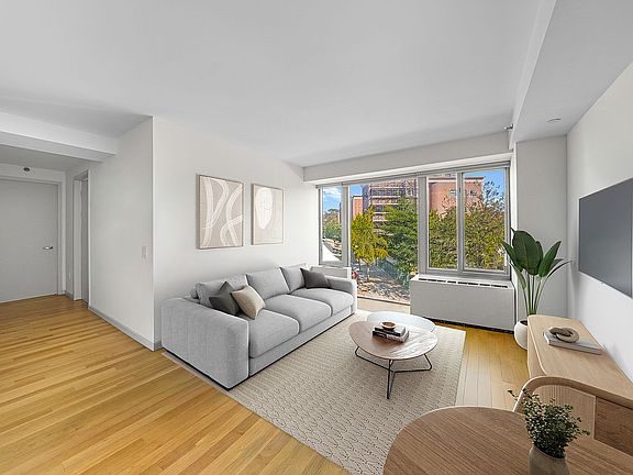 3rd image of 448 W 167th St #3E