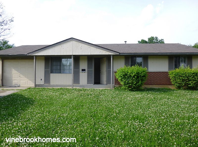 1st image of 1694 Torrey Dr