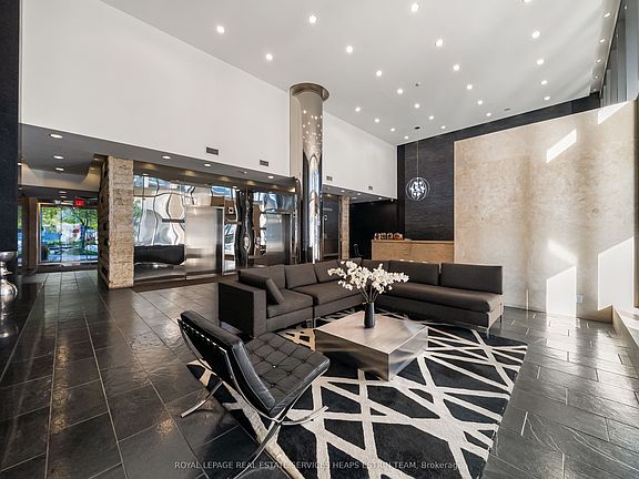 2nd image of 55 E Liberty St #1709
