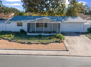 1118 Classic Dr, Holiday, FL 34691