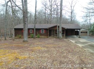 826 Pioneer Dr, Boiling Springs, SC 29316