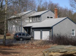 11 Panettieri Dr, Lakeville, MA 02347
