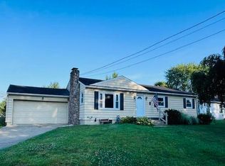 110 Wooster St, Hebron, OH 43025