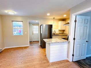426 Woodstock Ave #B, Putnam, CT 06260