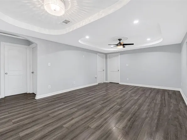 4602 Nichols St, Houston, TX 77020