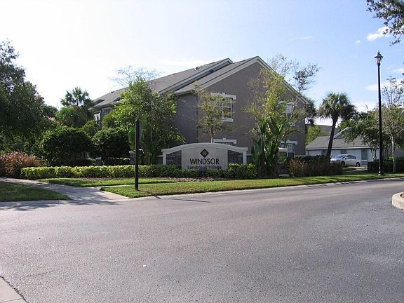 2nd image of 3882 Lancaster Ct APT 201