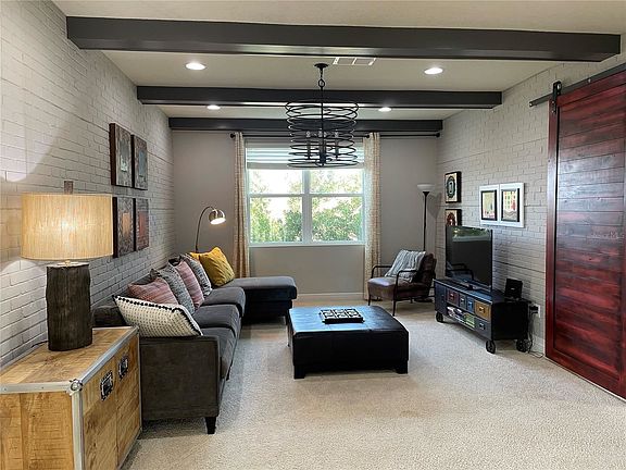 4th image of 30432 Sunland Ct