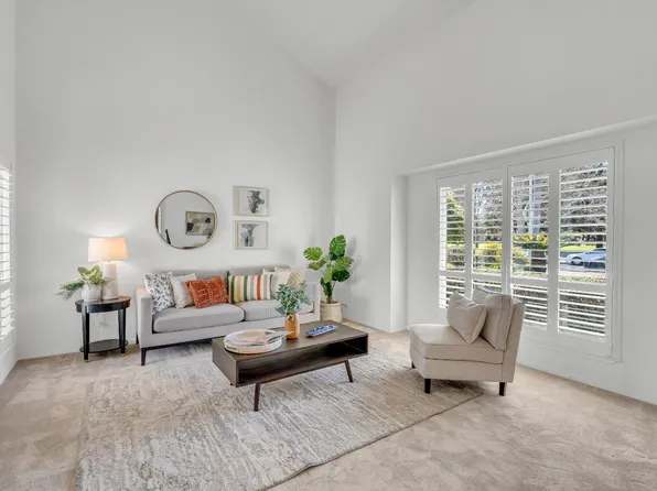 7546 S Land Park Dr, Sacramento, CA 95831