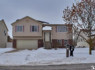 232 Dundee Ridge Dr, Dundee, MI 48131