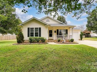 3015 Dairy Farm Dr, Monroe, NC 28110