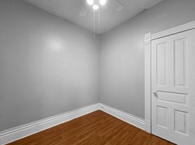 3143 S Wallace St, Chicago, IL