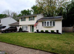 513 Monroe Ave, Edgewater Park, NJ 08010