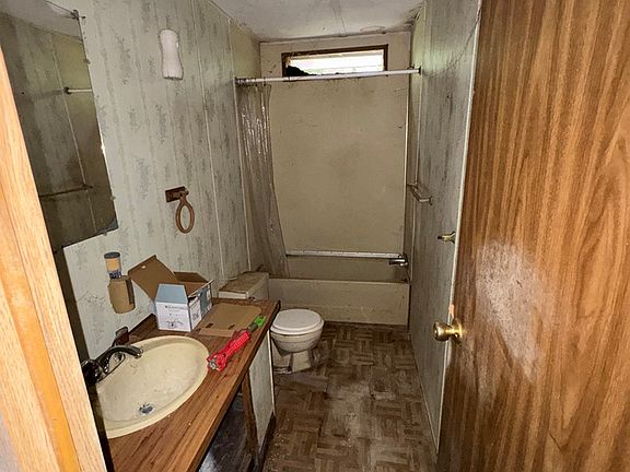 2nd image of 1235 Paul Ln