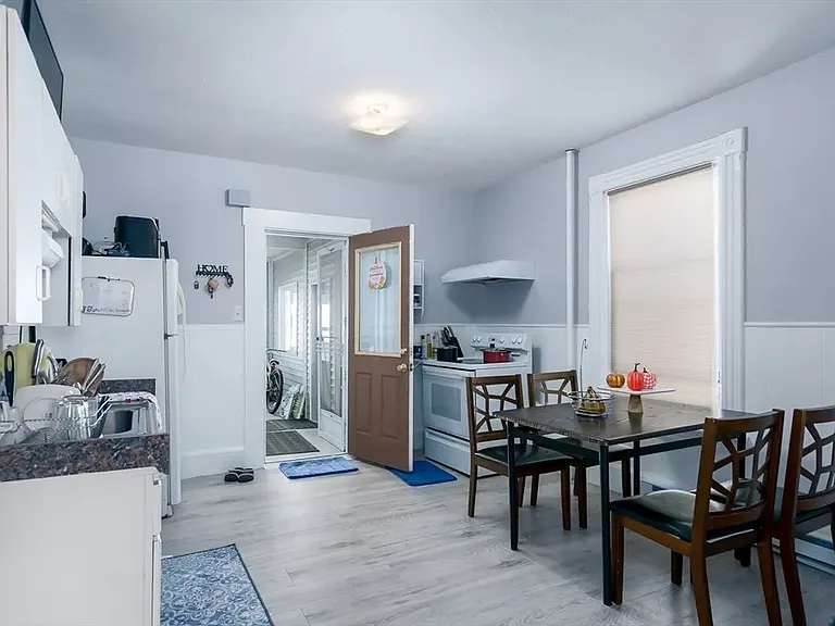 114 Mechanic St #1L — Photo 5