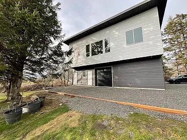 Old Marine Dr — Photo 14