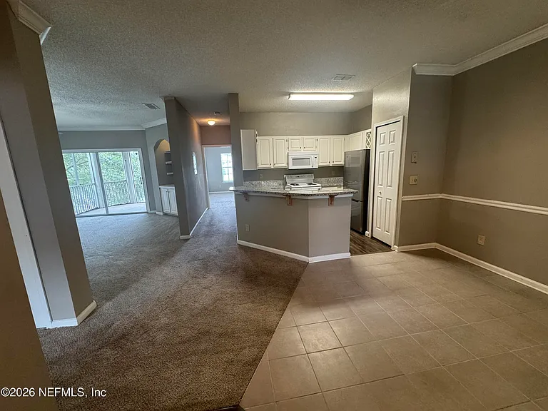 10000 Gate Pkwy #1323 — Photo 12