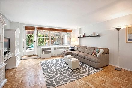 1st image of 315 E 70th St APT 1A