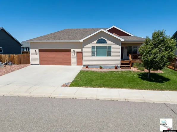 2130 Kalina Trl, Bar Nunn, WY 82601