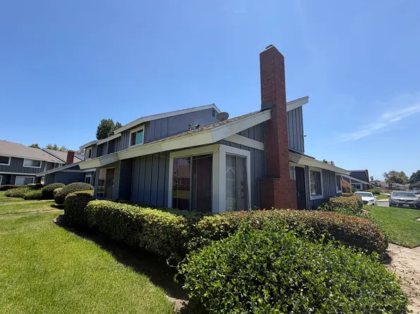 332 Woodpark Way, Oceanside, CA 92058