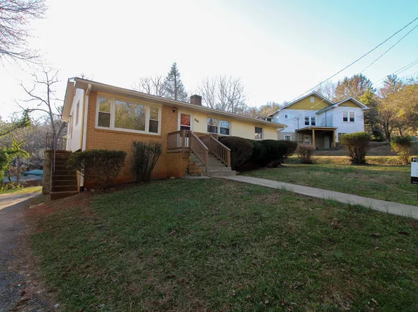 228 Aurora Dr, Asheville, NC 28805