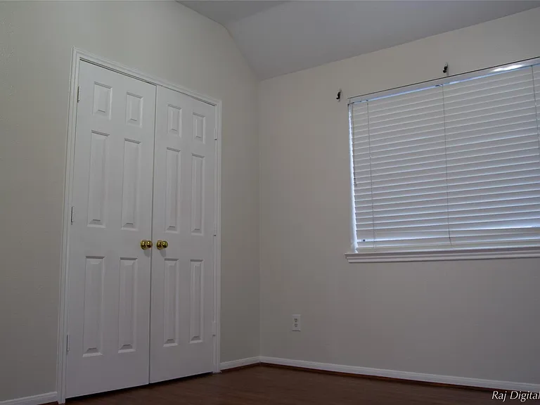 4918 Pinder Ln — Photo 32